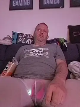 ShyBoy1982 live sex cam