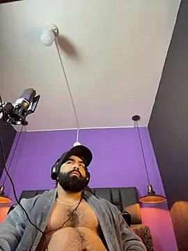 Lyon_vach live sex cam