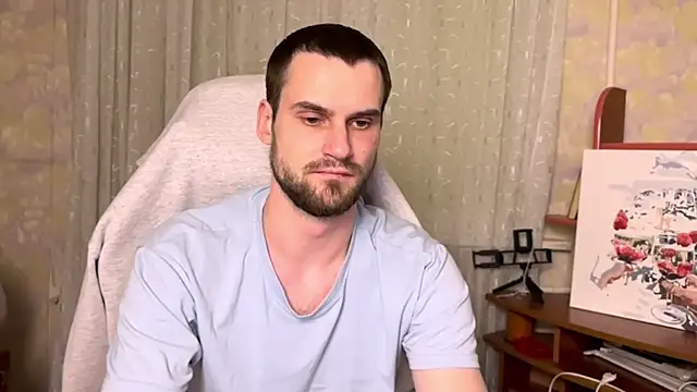 Iveraan live sex cam