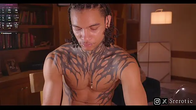 _srerotic live sex cam