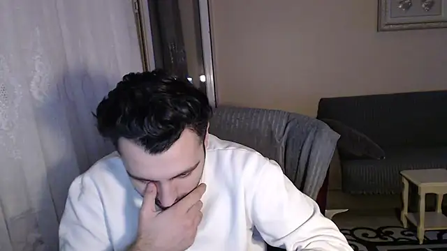 handsomeee04 live sex cam