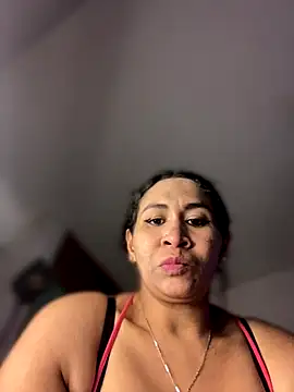 Carola-Ross live sex cam