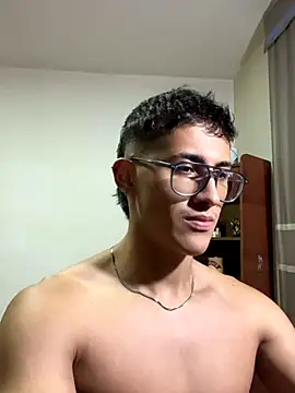 SalvadorFit live sex cam