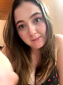 Kamilla_Loop live sex cam