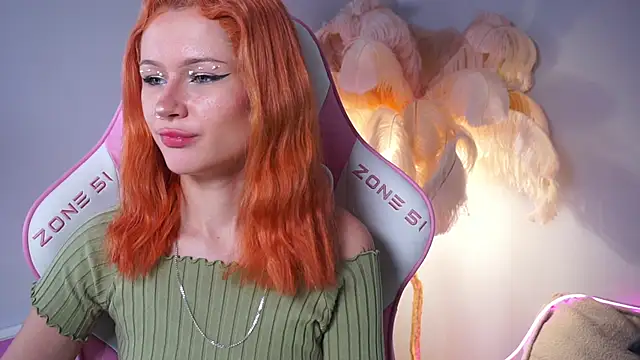 Celeste_eyes0n live sex cam