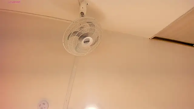 SHANONCLARK's cam snapshot