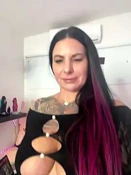 InKed-Kathy live sex cam