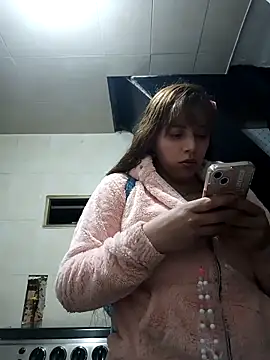 Juanita-30's web cam