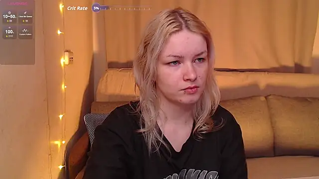 CherryNight6's cam snapshot