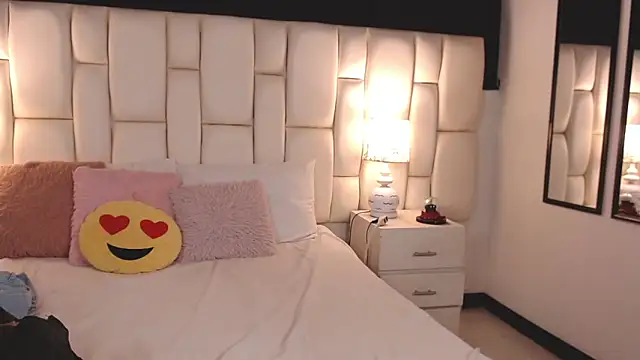 ValuFooster live sex cam