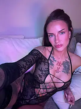 NikkiFoxx_1's web cam