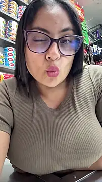 Angie_e live sex cam