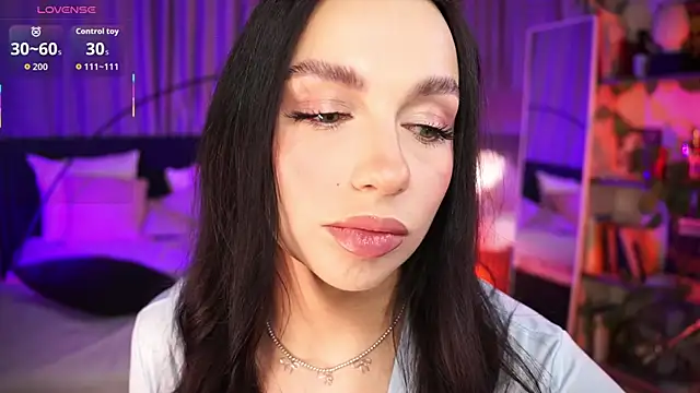 LunaNight's cam snapshot