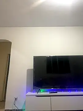 couple_shy's cam snapshot