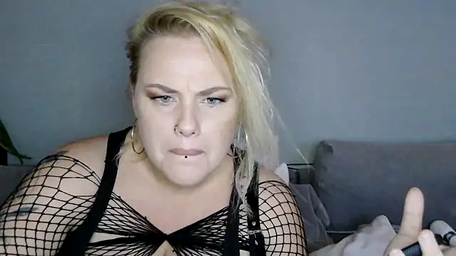 sweetsinzz's cam snapshot