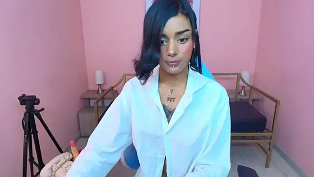 Milu_carbajal_x's cam snapshot