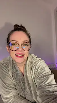 FemDom_RubyKnightXXO's cam snapshot