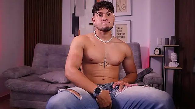 DaviesBrown's cam snapshot