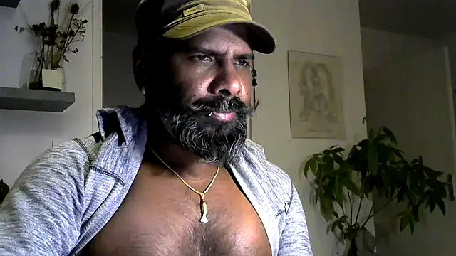 frenchblackc31 live sex cam