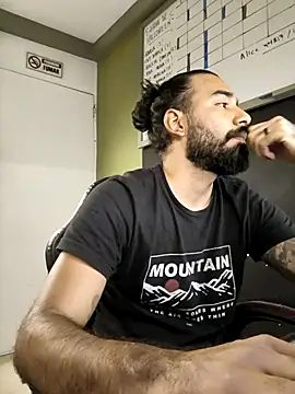 logan_arte_dance's cam snapshot