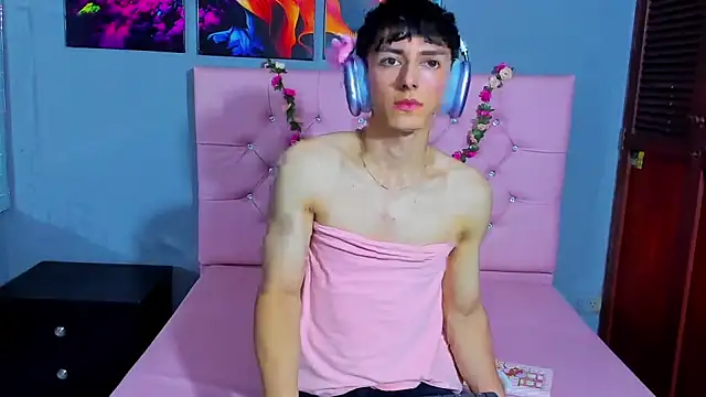 ElanGiraldo's cam snapshot