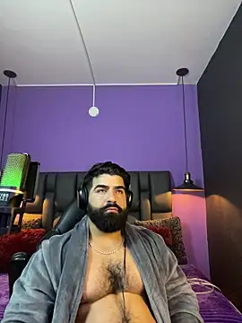 Lyon_vach live sex cam