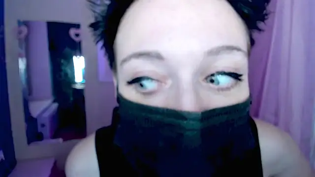 ErickaFetish's cam snapshot