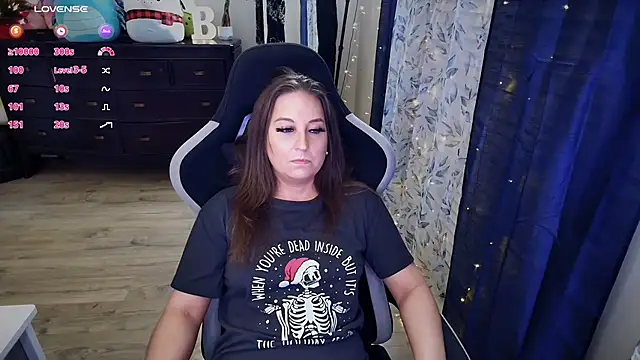 Brooklyn_Bee's cam snapshot