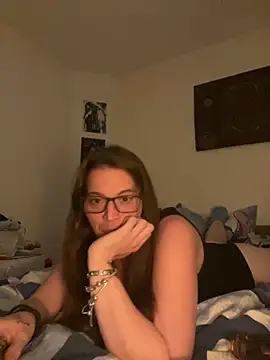 kittykatbean's cam snapshot