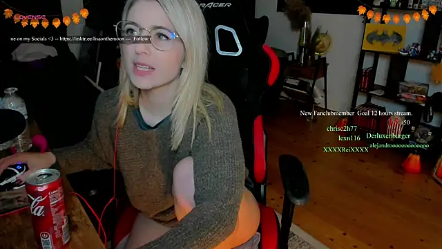 Lisaonthemoon's cam snapshot