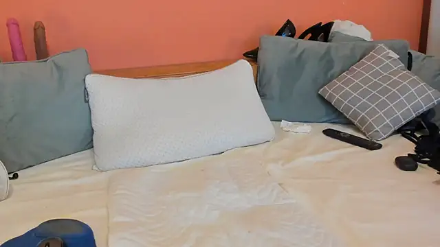 Dirty-Bya's cam snapshot