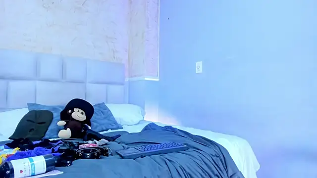 VictoriaSaenz1_'s cam snapshot