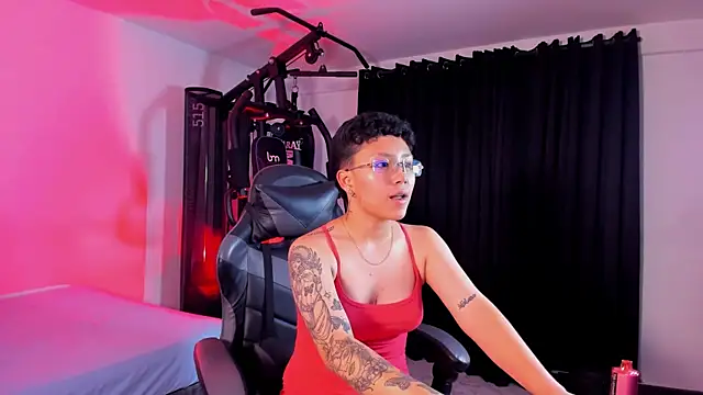 KoraMoon_'s cam snapshot