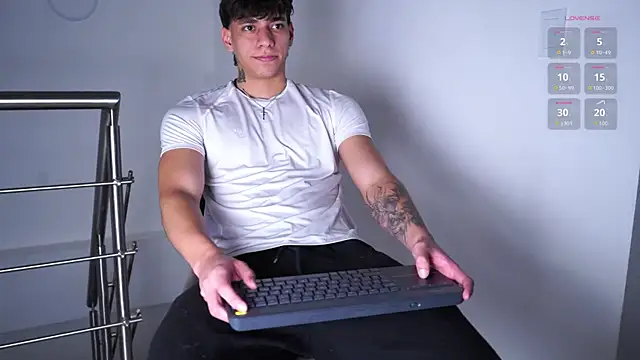 Josep_Davies's cam snapshot