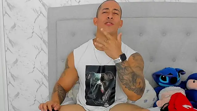 luigiferrara's cam snapshot