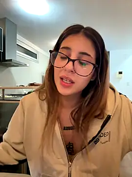 Lolykush's cam snapshot