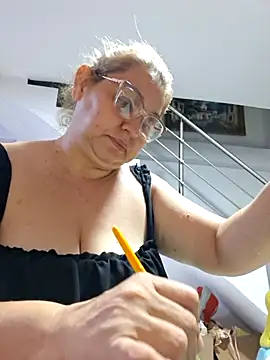 alexa_243's cam snapshot