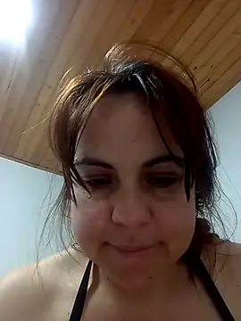 CARITOMIO's cam snapshot