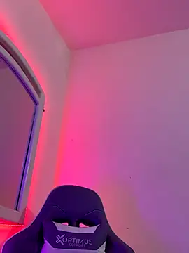 La-Gatiita-trans live sex cam