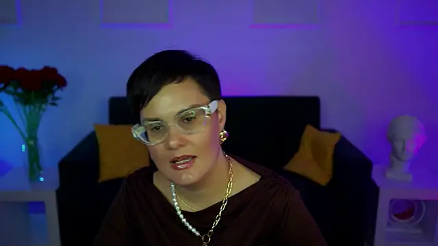 LauraDavidsons's web cam