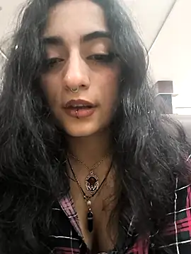 Lila_Desiree live sex cam