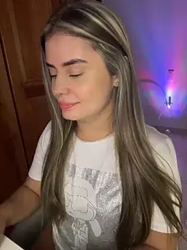 Miss_valeriaa live sex cam