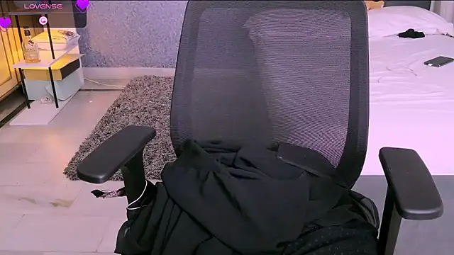 Khaleesiiii's cam snapshot