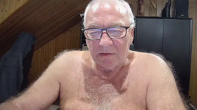 biggandybig's cam snapshot