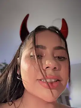 Aryrosee live sex cam