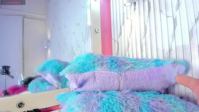 valentina_lux live sex cam