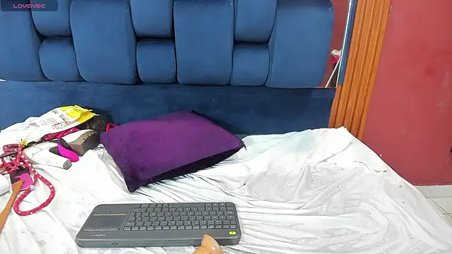 JisooLuv live sex cam