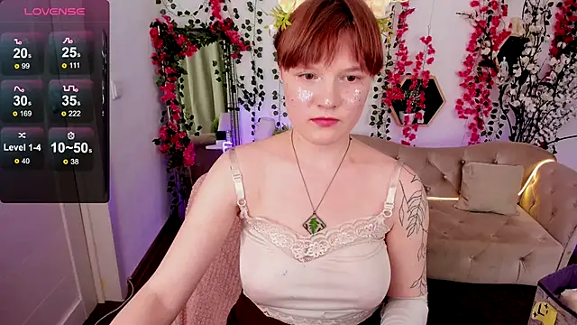 DreamyLuna live sex cam