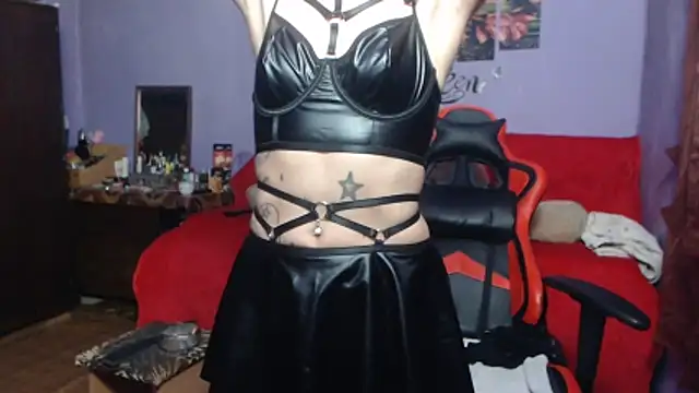 diavolinahott live sex cam