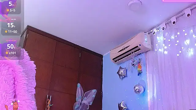 Mattilda_18 live sex cam